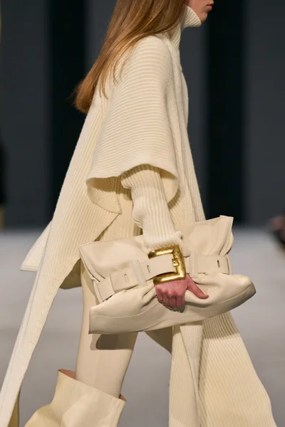 Look 126